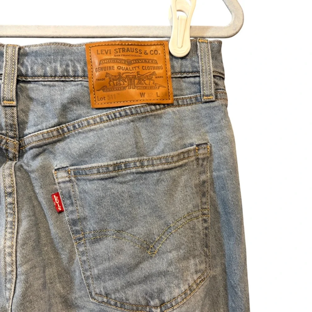 Levis Premium 511 Slim Fit Big‎ E Light Wash Blue Denim Jeans 32x34 04511-5932
